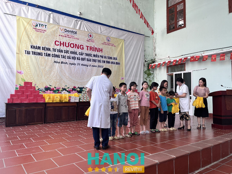 Trung tâm Nghiên cứu và Ứng Dụng Thuốc Dân Tộc