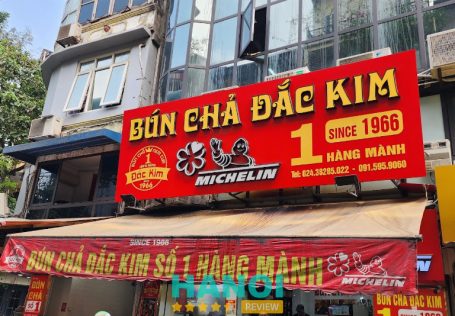 Bún chả Đắc Kim: Số 1 Hàng Mành, P. Hoàn Kiếm