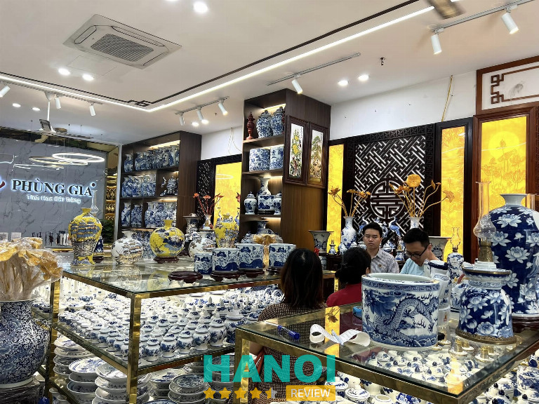 Gốm sứ Phùng Gia, Hà Nội