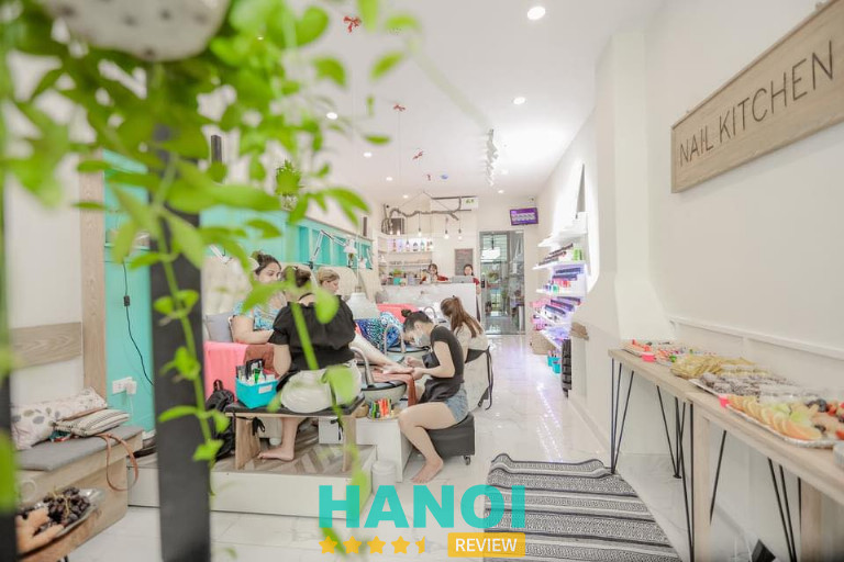 Nail Kitchen 3, Hà Nội