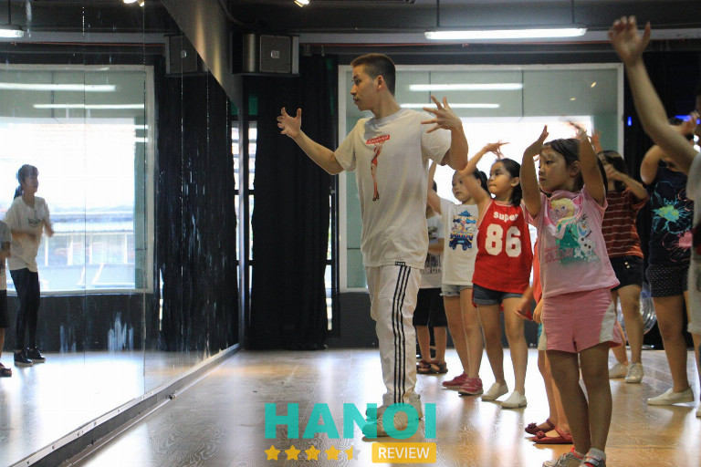 Unison Dance Studio, Hà Nội