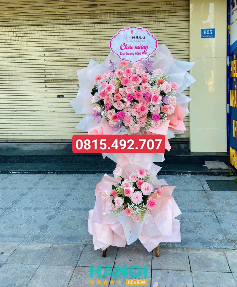 Kệ hoa chúc mừng của Shop Hoa Tươi Thế Kỷ 