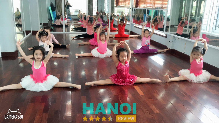 Trung tâm nghệ thuật Hồ Thiên Nga, Hà Nội
