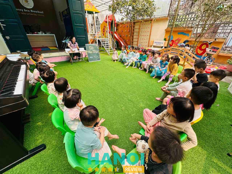 Mầm non Ong Mật, Khu Linh Đàm, Q. Hoàng Mai