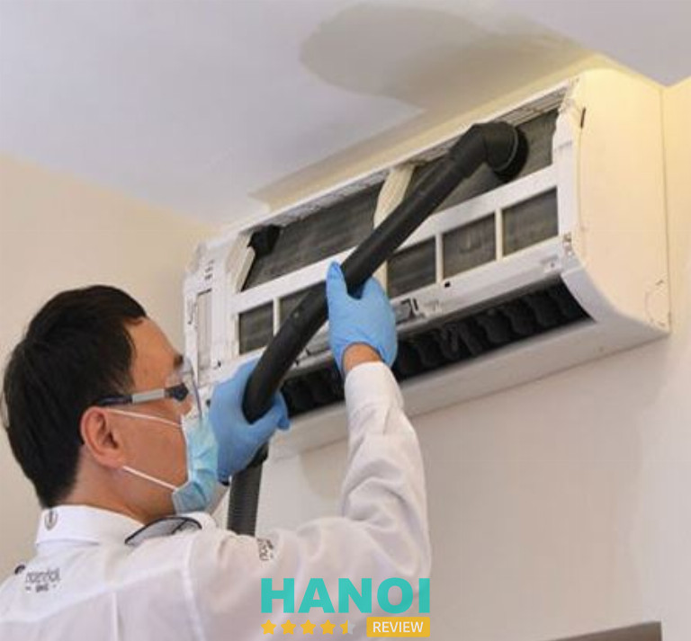 Trung Tâm Điện Lạnh Phương Đông vệ sinh điều hòa ở quận Cầu Giấy