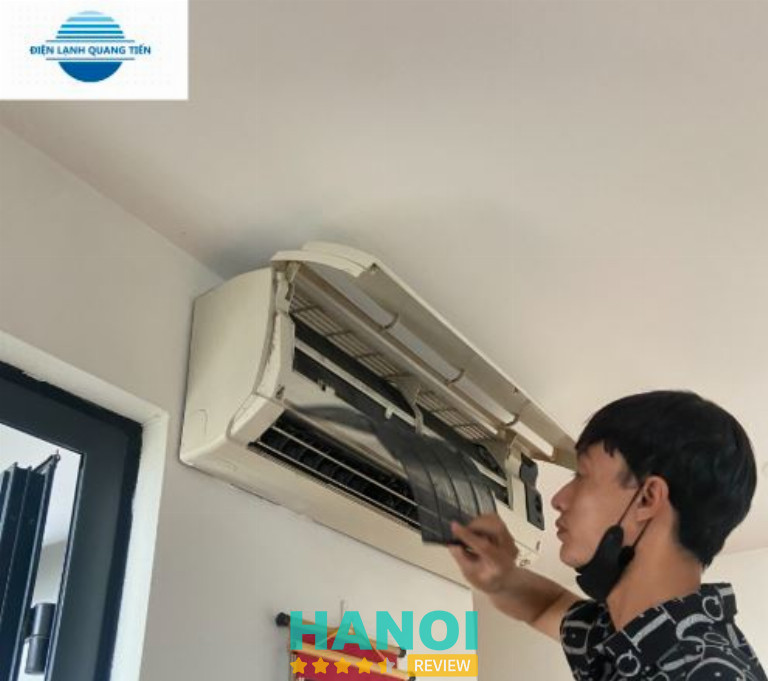 Điện Lạnh Quang Tiến vệ sinh điều hòa ở quận Thanh Xuân 