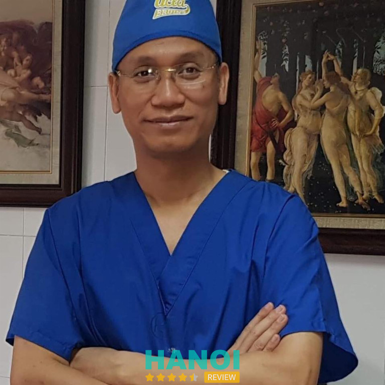 PGS.TS. Nguyễn Hồng Hà là bác sĩ nâng ngực giỏi ở Hà Nội