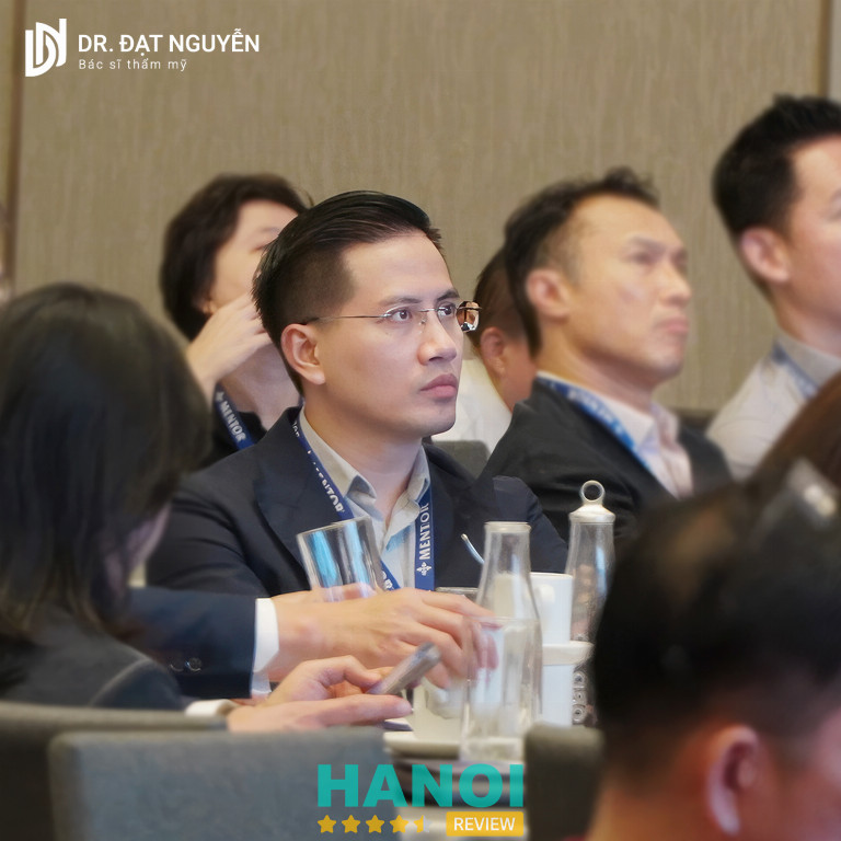 Bác sĩ Đạt Nguyễn là bác sĩ nâng ngực giỏi ở Hà Nội