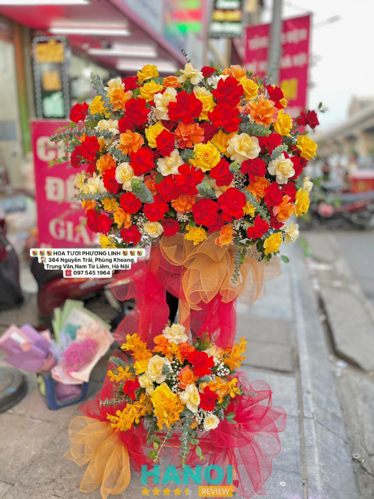 Lẵng hoa khai trương hai tầng của Hoa tươi Phương Linh