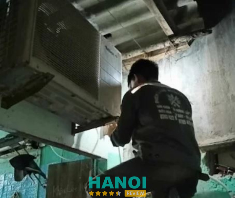 Điện lạnh Anh Quân vệ sinh điều hòa sạch sâu