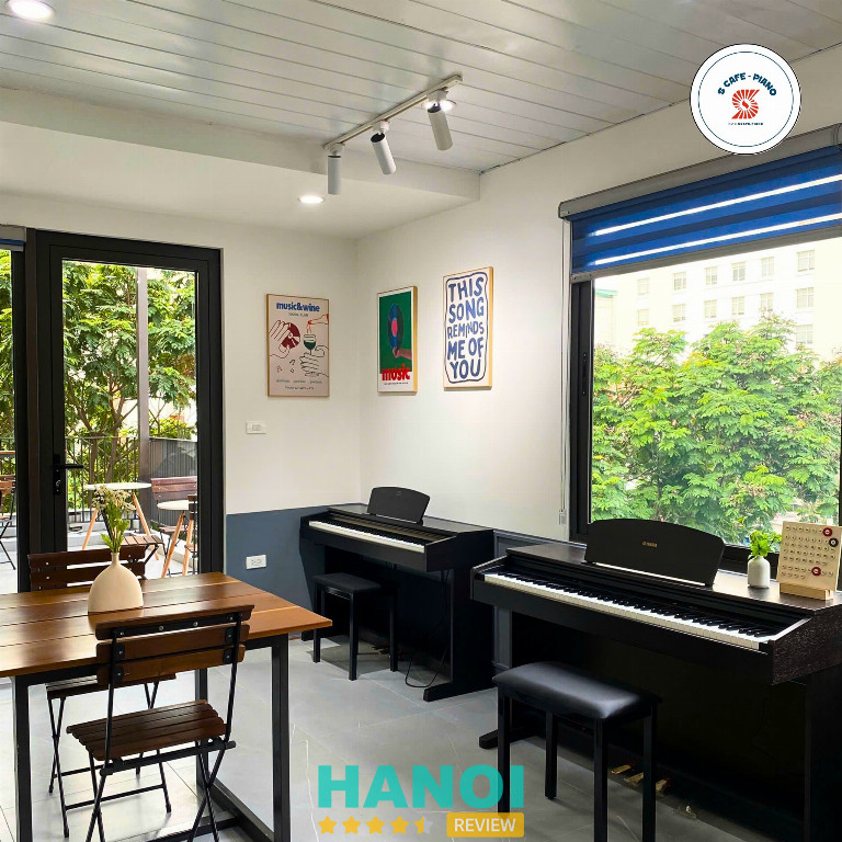 S CAFE - PIANO