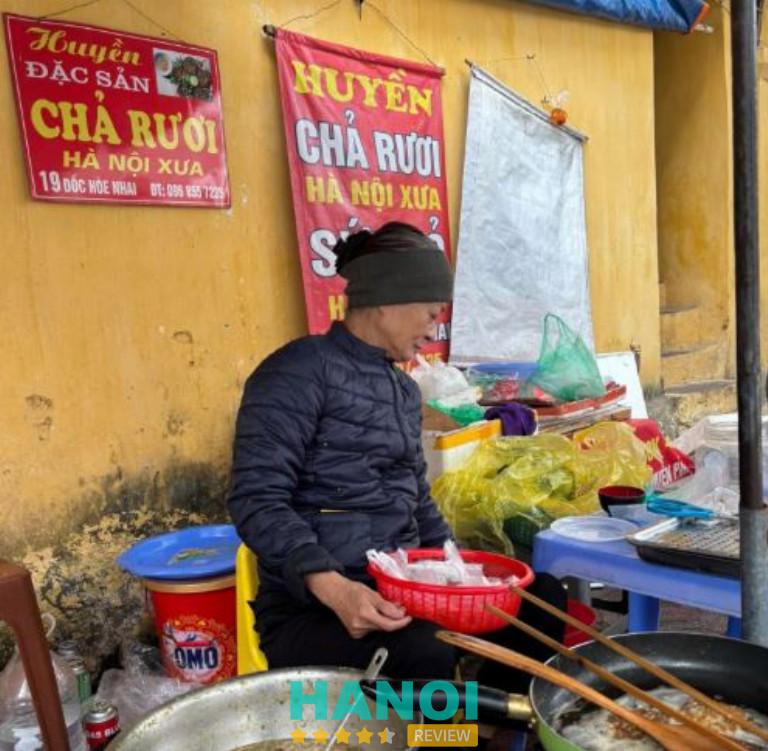 Chả rươi dốc Hòe Nhai