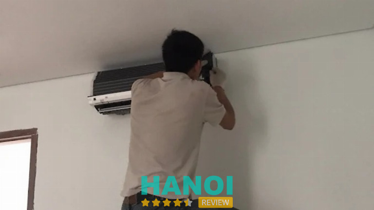 Điện Lạnh Hoàng Anh vệ sinh điều hòa ở quận Tây Hồ