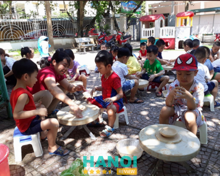 Gốm Sứ Sông Hồng mang đến trải nghiệm làm gốm Hà Nội