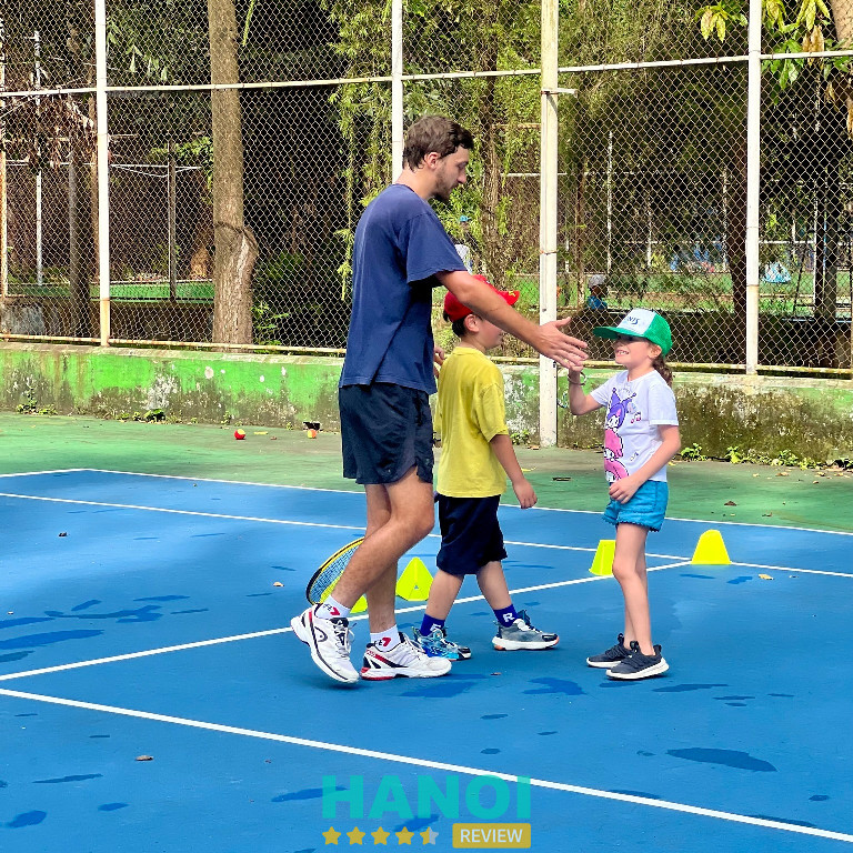 học Tennis ở Hà Nội 
