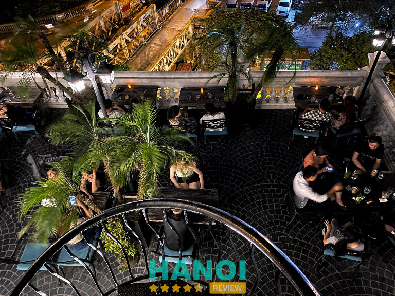 Serein Café & Lounge – Hoàn Kiếm