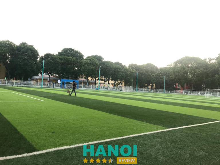 Sân Bóng Đại Học Hà Nội – Thanh Xuân