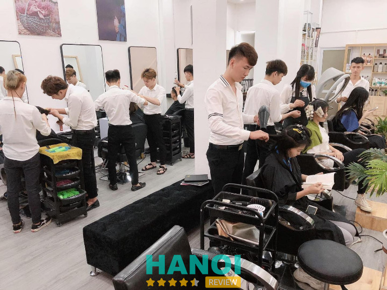 Sơn Ryo Hair Salon – Số 401 Kim Mã