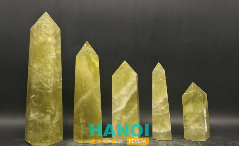 trụ thạch anh tại Hà Nội 