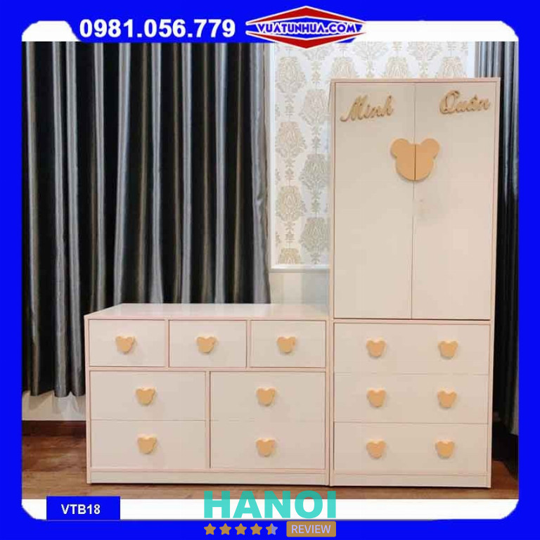 Vua Tủ Nhựa – Hoàng Mai