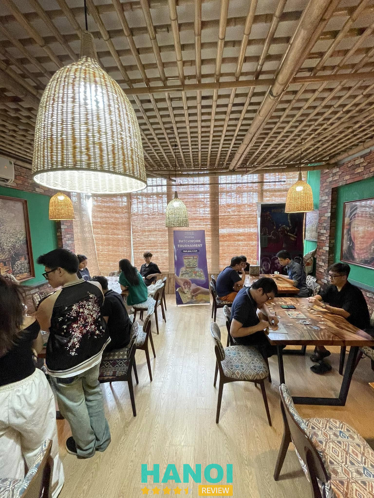 Mobius Space – Đống Đa