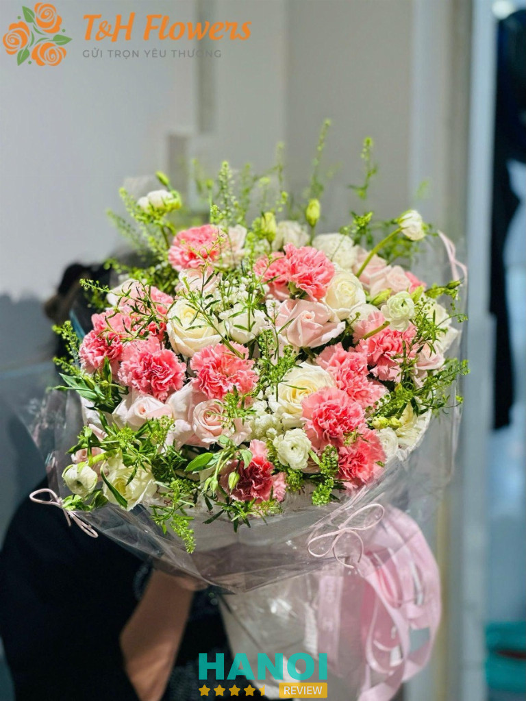 Sản phẩm và dịch vụ chăm sóc khách hàng tại T&H Flower