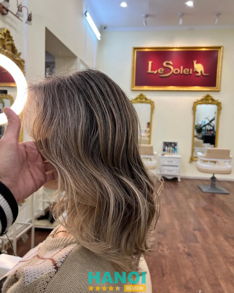 Bài viết đánh giá về Le Sloleil Hair Salon: 60 Hàng Chuối, Hai Bà Trưng