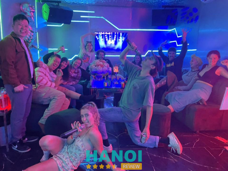 The 47 Pub & KTV - Tây Hồ