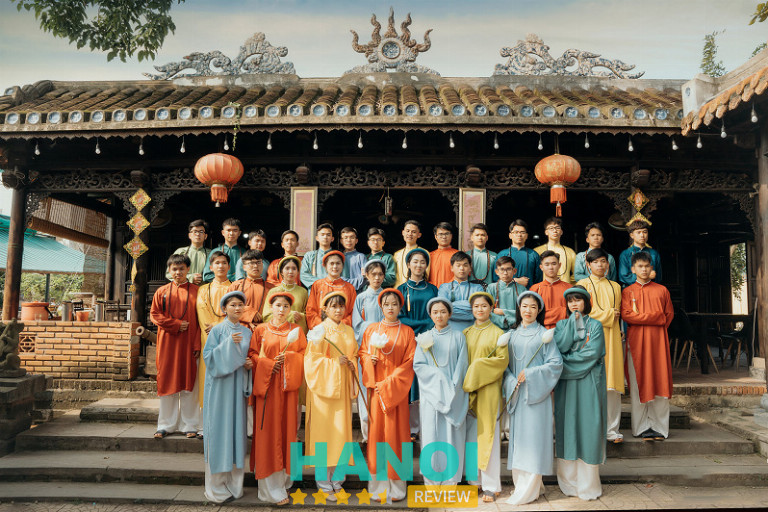 Tiệm Chụp Ảnh cho thuê quần áo chụp ảnh kỷ yếu ở Hà Nội