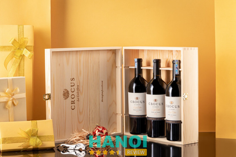 Đóng quà hộp rượu làm quà biếu
