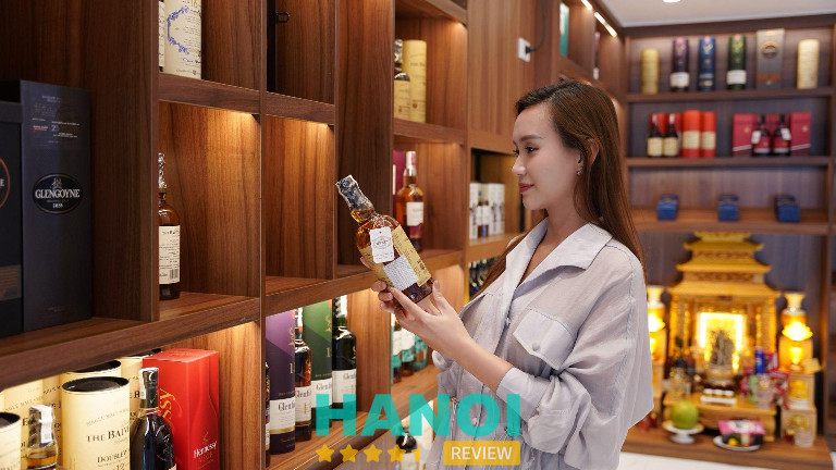Showroom Cuồng Rượu Hà Nội 143 Kim Ngưu mua sắm rượu làm quà đẳng cấp