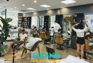 Bài viết đánh giá về Vua Tóc Giả: 04 Phạm Tuấn Tài, P. Nghĩa Đô, Hà Nội