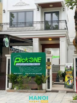 Showroom PickOne bán vợt pickleball