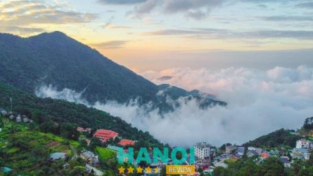 Tam Đảo đón du khách bằng khí hậu mát mẻ cùng cảnh sắc mờ sương quanh năm | Nguồn: Hoteldelamourtamdao.com