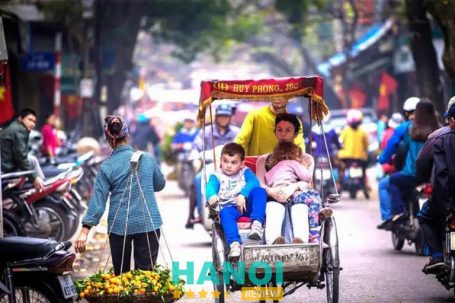 Đặt xe Hà Nội Hải Phòng và trải nghiệm xích lô