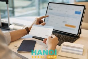 Đọc đúng tổng giá vé máy bay quốc tế niêm yết bằng ngoại tệ trước khi thanh toán