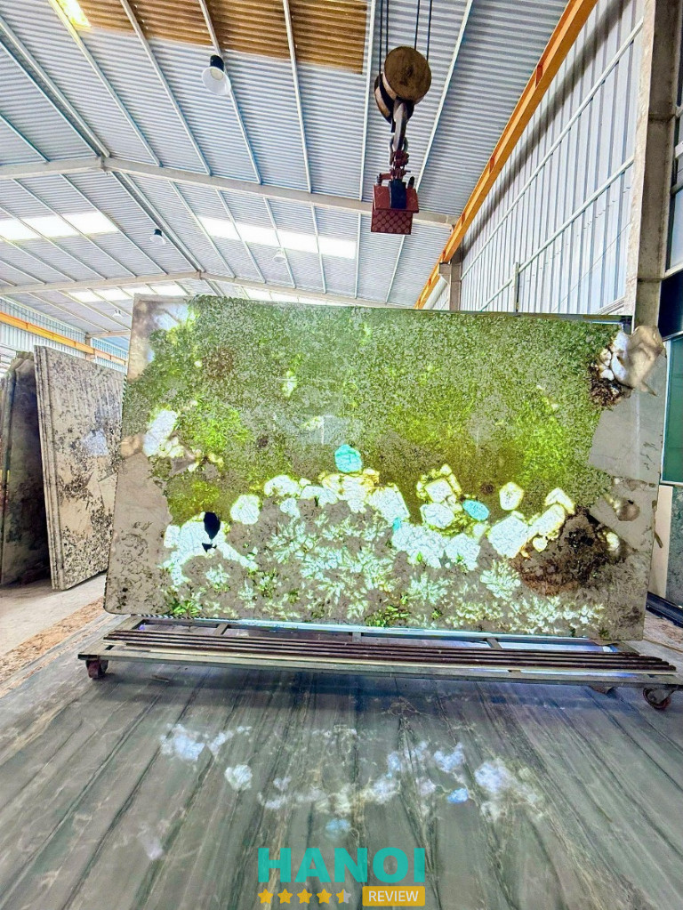 Khám phá Thế Giới Tranh Đá